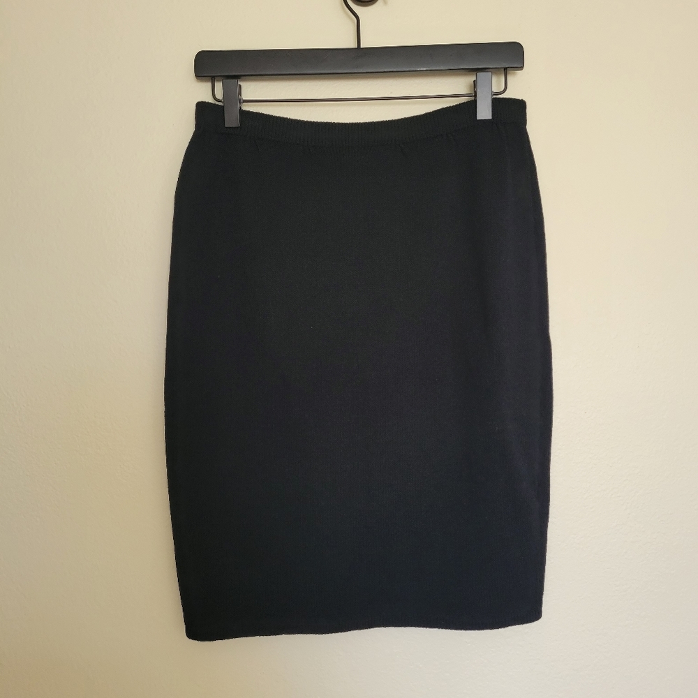 St john sportswear skirt black Santana knit